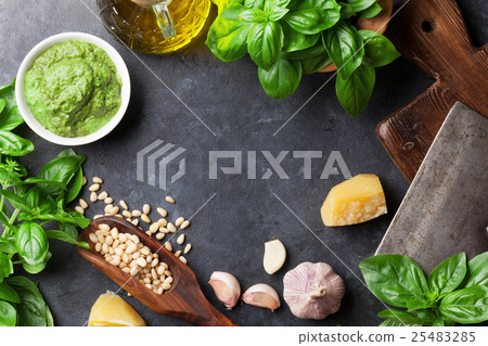 Pesto sauce ingredients 25483285