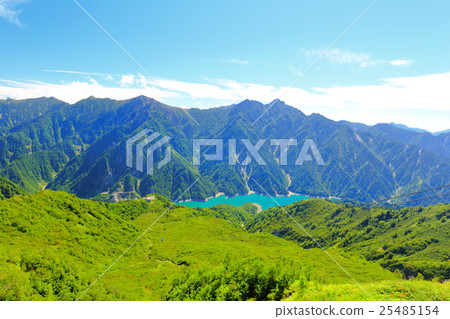 Summer Northern Alps and Lake Kurobe [Tateyama Kurobe Alpine Route] 25485154