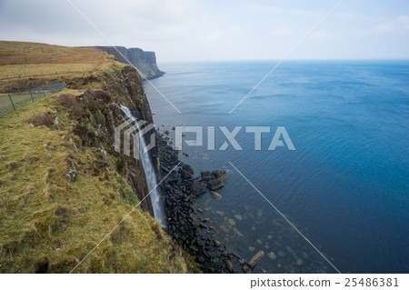 Isle of Skye, island, Scotland Isle of Skye, island, Scotland 25486381