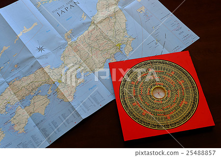 Feng Shui Compass Feng Shui Compass 25488857