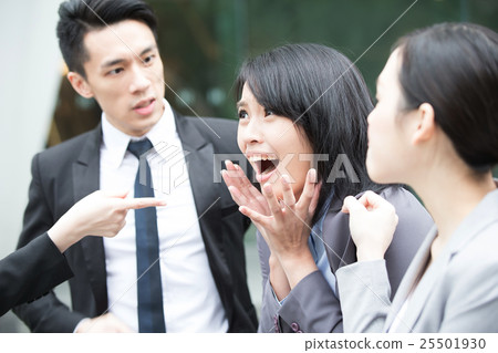 business people bullying business people bullying 25501930