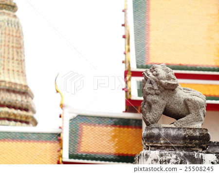 close up of fantasy myths stone animal lion figure 25508245