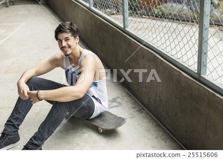 Man Skateboarder Lifestyle Relax Hipster Concept Man Skateboarder Lifestyle Relax Hipster Concept 25515606