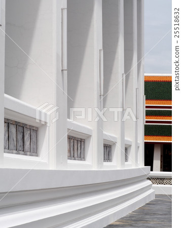 crop composition BANGKOK style religious building 25518632