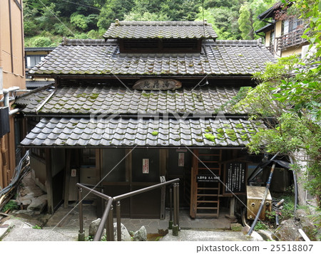 Jizo hot spring of Kurokawa Onsen Jizo hot spring of Kurokawa Onsen 25518807