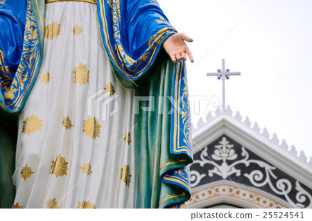 Statue maria and church in Thailand Statue maria and church in Thailand 25524541