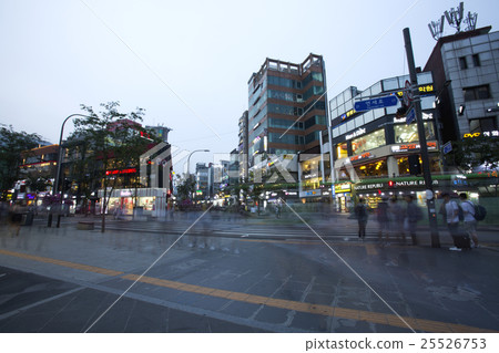 Slow City 23 25526753