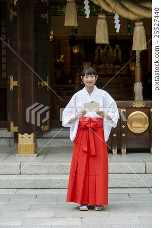 靖國神社_Re-1 25527440