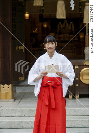 靖國神社_Re-1 25527441