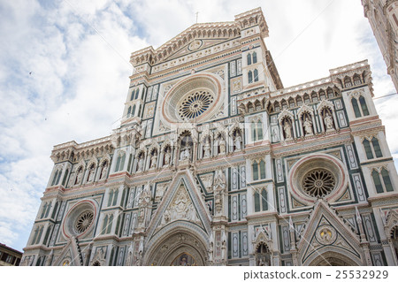 Cathedral of Santa Maria del Fiore Cathedral of Santa Maria del Fiore 25532929