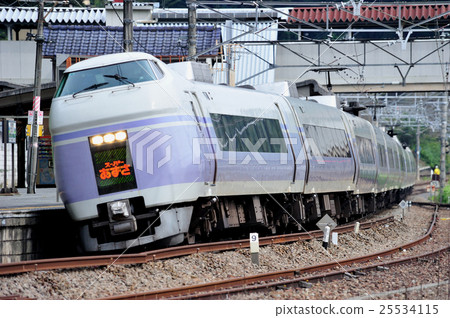 中央線上野原JR東E351系統S03組織（松本）+ S23組織（松本）“超級Azusa” 25534115