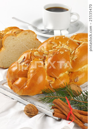 Christmas sweet braided bread Christmas sweet braided bread 25535470