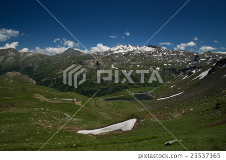 Grossglockner High Alpine Road, Austria Grossglockner High Alpine Road, Austria 25537365