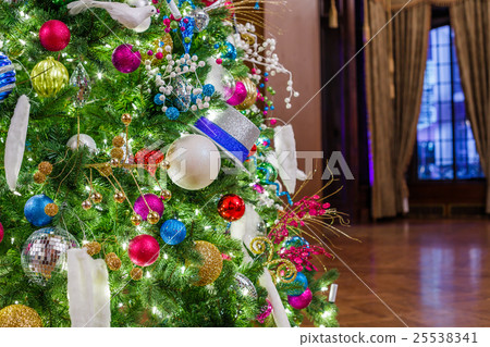 Decorated Christmas tree 25538341