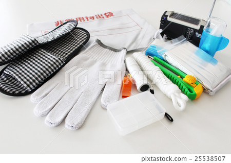 緊急防災用品 25538507