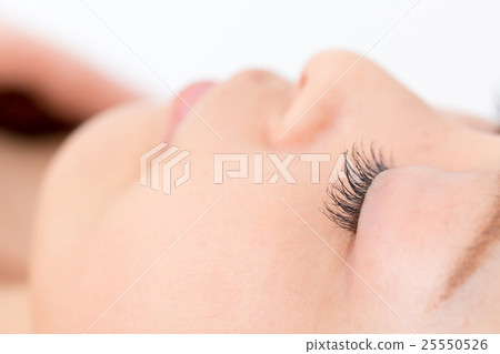 睫毛特寫鏡頭面孔面部秀麗秀麗圖像審美女性放鬆秀麗圖像 睫毛特寫鏡頭面孔面部秀麗秀麗圖像審美女性放鬆秀麗圖像 25550526
