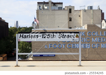 Harlem 125-chome Station 25554245