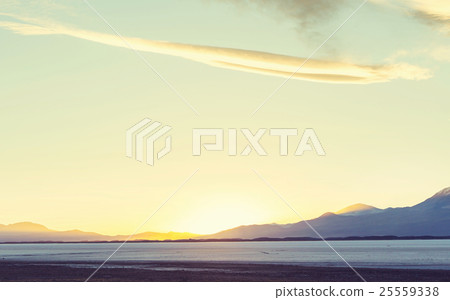 Solar in Bolivia 25559338