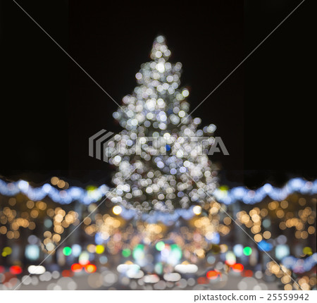 Shinny Christmas Tree, 25559942