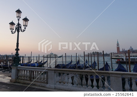 Gondola and San Marco canal Gondola and San Marco canal 25562641