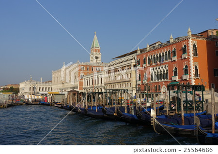 Doge's Palace and St. Mark's Canal Doge's Palace and St. Mark's Canal 25564686