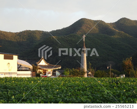 Church of Andong Ha Village Church of Andong Ha Village 25565213