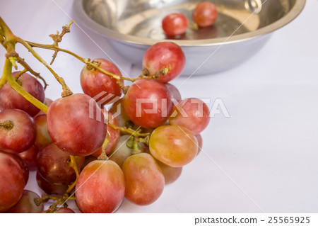 Red Grape On White Red Grape On White 25565925