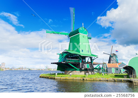 Dutch wind mills Dutch wind mills 25568756
