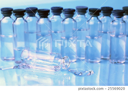 medical ampoules isolated medical ampoules isolated 25569020