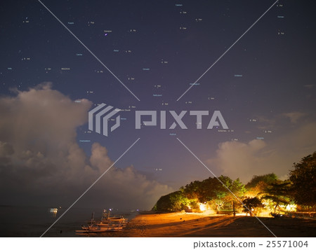 Constellation of the Southern Hemisphere (taken at 5:20 am on October 4, 2016, in Bali) 25571004