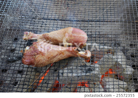 Grilled chicken gourmet charcoal grill 25572355