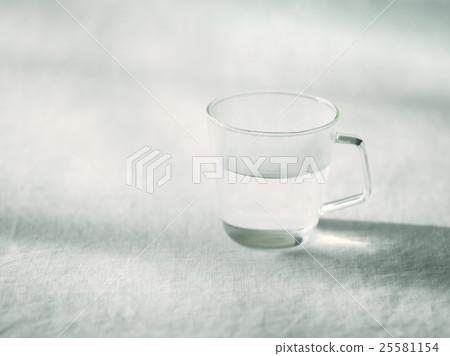 White water 25581154