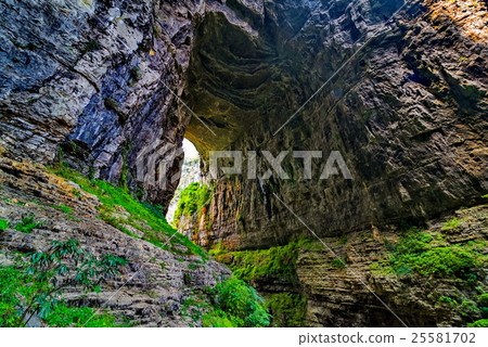 Wulong National Park, Chongqing, China 25581702