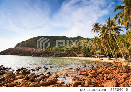 Ben Ngu wharf, Nam Du islands, Kien Giang Ben Ngu wharf, Nam Du islands, Kien Giang 25584046