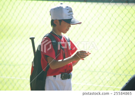 Baseball boy Baseball boy 25584865