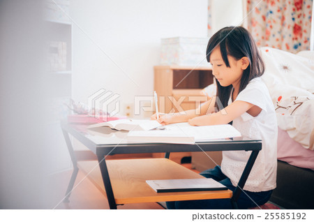 小學學生作業 小學學生作業 25585192