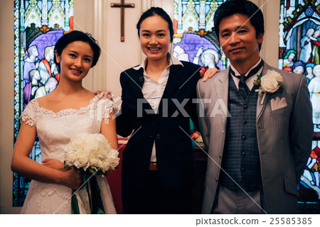 婚禮圖像已婚的夫婦 25585385