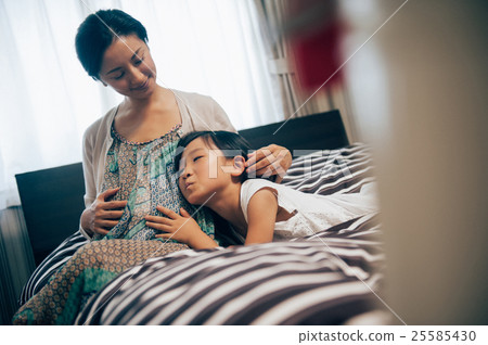 Mother and daughter image 25585430