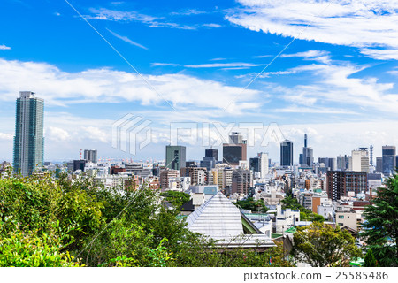 A view from Kobe Yamanote 25585486