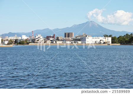 從米子港看到的小山 25589989