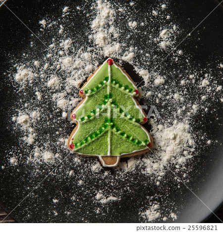 New year homemade gingerbread New year homemade gingerbread 25596821