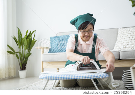鐵的高級管家 鐵的高級管家 25598294