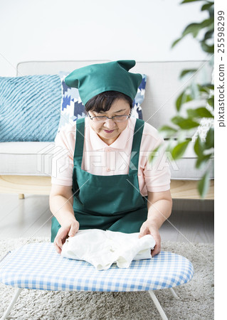 鐵的高級管家 25598299