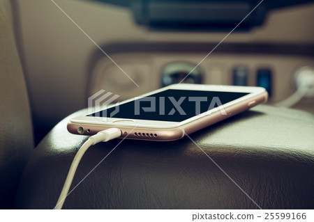 Charger plug phone on car 25599166