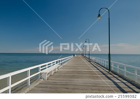 Pier in the sea Pier in the sea 25599382