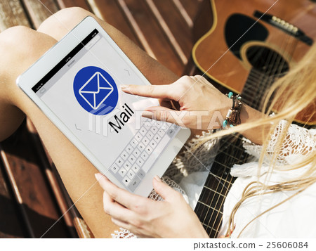 E-Mail Digital Applicaton Webpage Concept E-Mail Digital Applicaton Webpage Concept 25606084