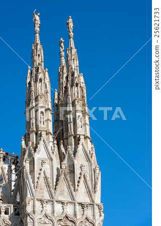 Duomo di Milano - Milan Cathedral - Italy Duomo di Milano - Milan Cathedral - Italy 25621733