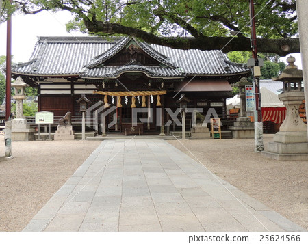 In the precincts of Hyaku-bird Yawata In the precincts of Hyaku-bird Yawata 25624566