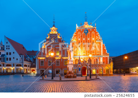 City Hall Square in the Old Town of Riga, Latvia City Hall Square in the Old Town of Riga, Latvia 25624655
