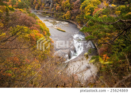 Waterfall of fall dividing in autumn _ 01 25624869